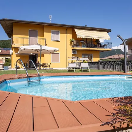 Ampio Monolocale Con Piscina Apartment *